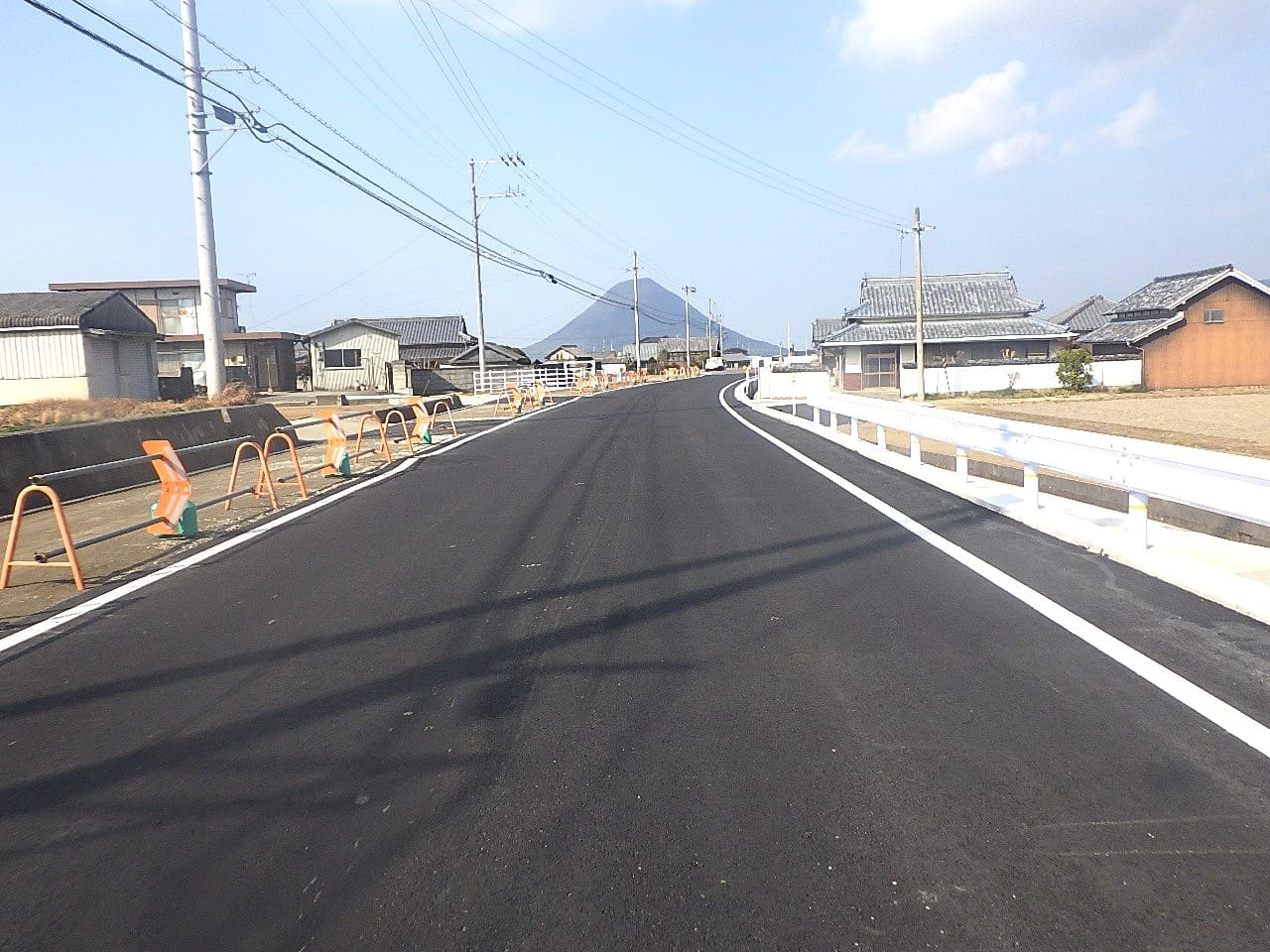 （通学路緊急対策事業）県道岡田丸亀線（岡田西工区）交通安全施設整備工事（第２工区）/重成土建