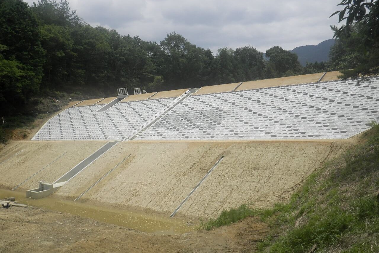 まんのう地区北山上池改修工事/重成土建